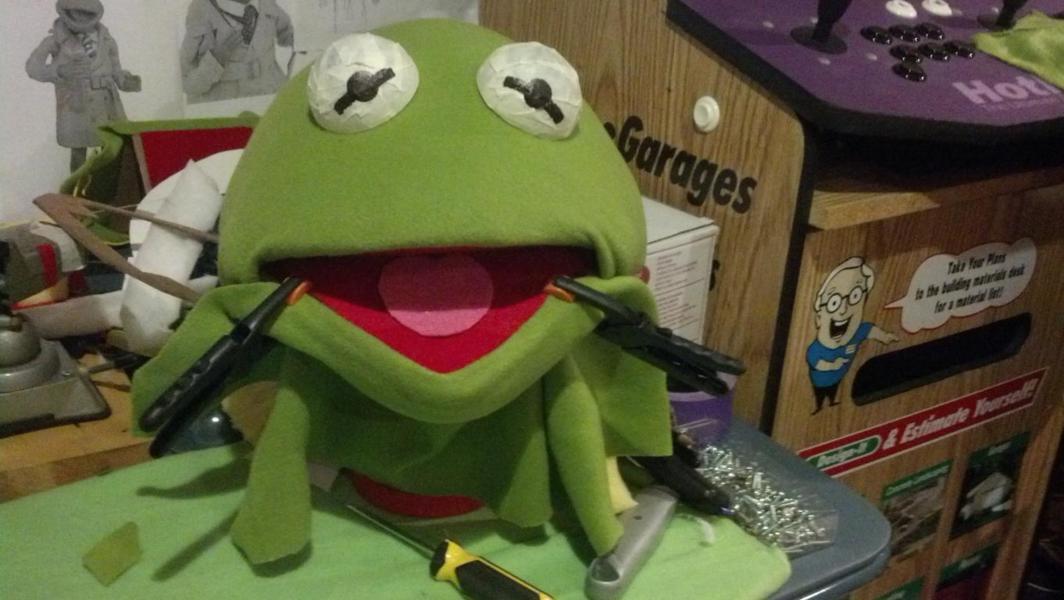 Making Kermit the Frog Mask and Costume